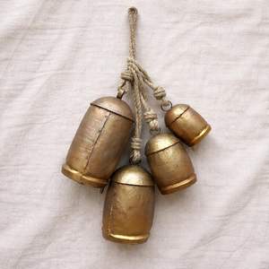 Campana Navideña de Metal, Juego de Campanas Ecológicas Hechas a Mano, Personalizables en Tamaño y Forma, Decoración Navideña para el Hogar, OEM/ODM - Product Image 1