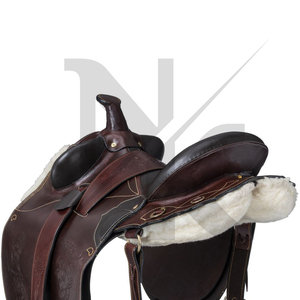 Selle de dressage australienne avancée pour l'équitation, en cuir de vachette premium, avec siège rembourré en bois renforcé et quincaillerie nickelée - Product Image 4