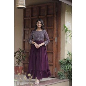 ATTRACTIVE GEORGETTE BRODERIE TRAVAIL PRÊT À PORTER ROBE VIN - Product Image 1