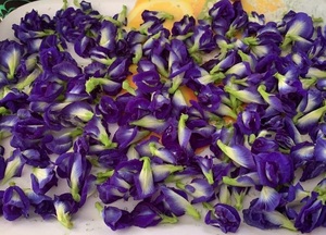 Thé de fleurs de pois papillon séchées à l'air Halal, pois papillon séchés du Vietnam, vente en gros de pois papillon séchés pour le thé, sachet refermable 50g 100g - Product Image 4