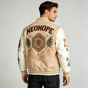 Chaqueta Varsity Personalizada Ecológica y Transpirable con Parches de Chenille para Hombre, Chaqueta de Béisbol con Mangas de Lana Premium, Venta al Por Mayor OEM - Product Image 3