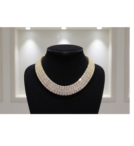 Collier en diamant moissanite de bonne qualité pour femmes, cadeau d'anniversaire, célébration de l'anniversaire et événements spéciaux - Product Image 1