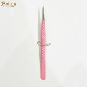 Pince à épiler de luxe Bellus International rose clair à pointe fine en acier inoxydable, pointe argentée lisse, durable, logo personnalisé, marque privée - Product Image 3