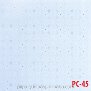 Fourniture professionnelle Pima PVC carreaux de plafond en plastique imperméable brillant pour la décoration intérieure de la maison pour le salon - Product Image 4