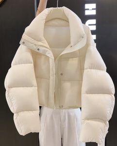 Chaquetas Cortas Acolchadas de Alta Calidad para Mujer, Estilo Bomber, con Relleno de Algodón, Diseño Cálido para Invierno - Product Image 5