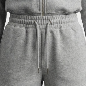 Conjunto de Sudadera con Capucha y Pantalones Cortos de 2 Piezas para Mujer, Color Gris Sólido, Felpa, Ropa Casual, Largo por Encima de la Rodilla, Corte Regular - Product Image 5
