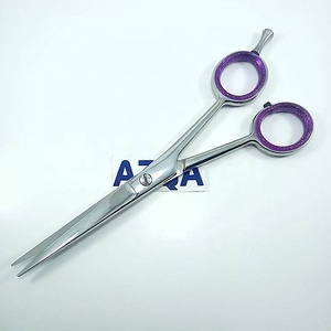 Ciseaux de barbier en acier inoxydable en gros pour la coupe de cheveux, lames tranchantes, prise en main confortable, idéal pour un usage professionnel et domestique - Product Image 6