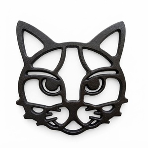 Support de casserole en métal résistant à la chaleur en forme de chat, protection décorative pour comptoir et ustensile de cuisine personnalisé pour plats chauds – Vente en gros - Product Image 1