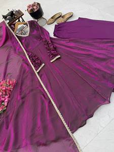 Costume Anarkali violet pour femmes avec dupatta, longueur au sol, tenue de fête ethnique indienne pakistanaise - Product Image 3