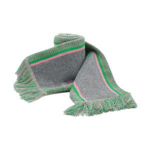 Ensemble bonnet et écharpe longue en acrylique gris avec pompons AKA |   Broderie personnalisée Alpha Kapa Alpha rose et verte |   Vêtements de sororité rayés chauds - Product Image 5