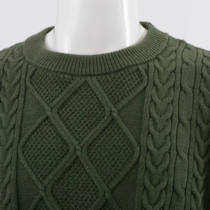 Pull-over en maille douce pour homme, confortable et décontracté, indispensable pour la garde-robe d'hiver. Agent de production de tricots Dhaka. - Product Image 6