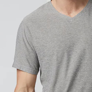 Camiseta de Hombre con Cuello en V, Tela Transpirable, Estilo Casual, Color Sólido Minimalista, Fabricación Personalizada OEM para Compradores al por Mayor - Product Image 3