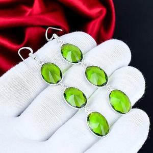 ต่างหูพลอยเพอริดอท เงินแท้ 925 รูปทรงวงรี ต่างหูระย้าแบบยาว - Product Image 3