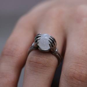 Anillo de Plata de Ley 925 Hecho a Mano con Piedra Lunar Certificada IGI, Estilo Art Deco, Joyería de Bola de Bruja, para Mujeres y Hombres, Místico Gótico - Product Image 4