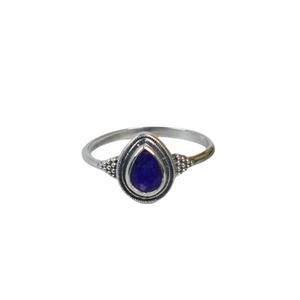 Anillo de Plata de Ley 925 hecho a mano con anillo de piedras preciosas de lapislázuli ovalado de excelente calidad Diseño clásico para niñas y mujeres - Product Image 1