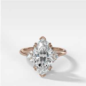 Bague de fiançailles personnalisée 2 carats en diamant de laboratoire taille marquise, or massif 14K 18K, style vintage, grappe double griffe, accent de mariage, vente en gros - Product Image 3