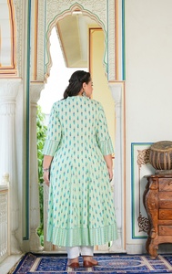 Kurta Anarkali de Rayón para Mujer, Talla Grande, Verde, Estampado Ikat, Cuello Mandarín, Mangas Tres Cuartos, Cómoda para Uso Diario - Product Image 6