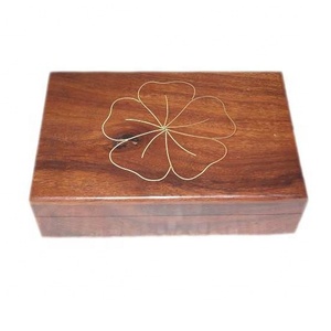 Boîtes décoratives pour la maison faites à la main coffre au trésor en bois artisanat article cadeau boîte en bois vente chaude produit Standard de haute qualité - Product Image 4