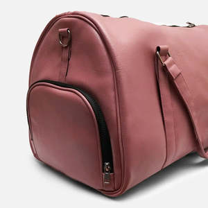 Bolsa de Viaje de Cuero Genuino Color Granate Premium con Gran Capacidad de Almacenamiento y Compartimento Separado para Zapatos - Product Image 4