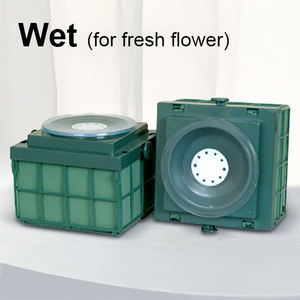 Soporte para Flores con Ventosa Húmeda/Seca para Auto, Decoración para Boda, San Valentín y Pascua, Material de Polipropileno - Product Image 4