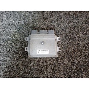 Koleos - Unidades de Control Electrónico y Módulos Informáticos Usados MEC121050F19211 - Product Image 1