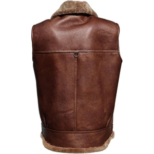 Gilet de moto en cuir authentique conçu pour les hommes qui privilégient une coupe traditionnelle avec durabilité et un style minimaliste épuré - Product Image 2
