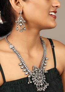 Ensemble de bijoux en argent oxydé pour femmes, collier et boucles d'oreilles style bohème indien, cadeau pour elle - Product Image 3