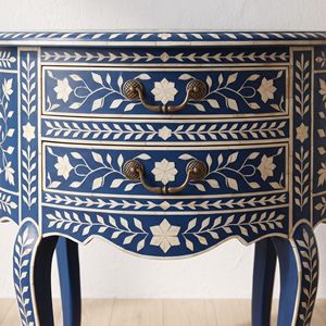 Mesa Auxiliar Multiusos Hecha a Mano con Incrustaciones de Hueso, Mueble Tradicional para Sala de Estar o Mesita de Noche con 2 Cajones - Product Image 3