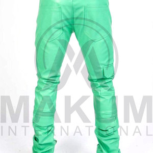 Pantalon cargo vert pour homme, coupe droite, plusieurs poches, fermeture éclair, taille élastique, style workwear - Product Image 2