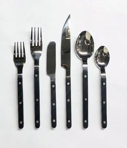 Nouvel arrivage : Ensemble de couverts 6 pièces en acier inoxydable avec manche rose – Vaisselle de fête, ustensiles de service - Product Image 6