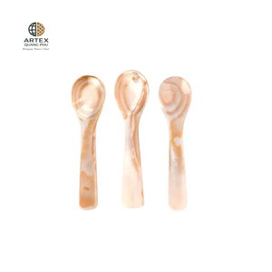 Cuchara de caviar hecha a mano de nácar blanco natural, ecológica, para mesa, ARTEX QUANG PHU - Product Image 1