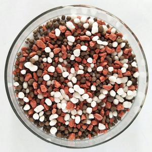 Engrais 100% soluble dans l'eau NPK 15-15-15 20-20-20 15-15-15 15-15-0 Engrais de base / Engrais pour semis - Product Image 1
