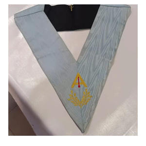 Collar de Primera Guardiana de la Regalia Masónica, Rito Francés, Negro, Rito Escocés, con diseño de logotipo de plumas en la cinta, las mejores cualidades - Product Image 1