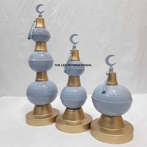 ของตกแต่งแสงไฟสไตล์นอร์ดิกสำหรับเทศกาลอีดิลฟิตริ  งานแกะสลักเคลือบสี  สำหรับวางบนโต๊ะ  ชุด 3 ชิ้น - Product Image 1