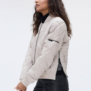 Chaqueta Bomber Acolchada Gris Claro para Mujer, Manga Larga, Cierre de Cremallera, Cuello Alto, Ropa Casual de Invierno - Product Image 2