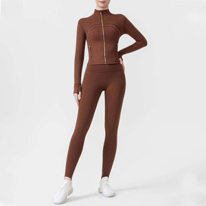 Conjunto de yoga de 6 piezas para mujer con espalda cruzada y cuello en V profundo, cremallera completa, sin costuras, de elastano/nailon, cintura alta, verde liso, elástico en cuatro direcciones - Product Image 4