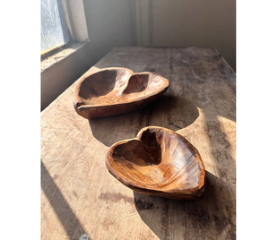 Polished Solid Wooden Handmade Classic Eco-Friendly <b>Heart</b> <b>Shape</b> Bowl for Royal Dinner Table Food Serving Decorative Item - Product Image 6