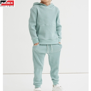 Conjunto Deportivo para Niños al por Mayor, Traje de Jogging para Niños, Precio Accesible, Tela de Primera Calidad, Ideal para Equipos y Escuelas - Product Image 1