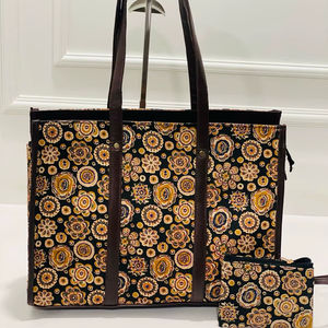 Sac à main et sacoche pour ordinateur portable à motif floral mandala imprimé sérigraphié moderne avec pochette pour téléphone offerte - Product Image 1