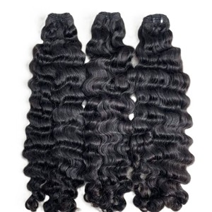 Paquete de Cabello Humano Rizado Natural Negro de 30 Pulgadas, Cabello Indio Virgen Extra Largo, Trama Rizada de Una Sola Capa, Textura Suave y Abundante - Product Image 3