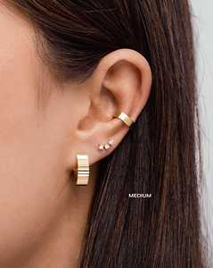 Custom 14K 18K Solid Gold Wide Fluted Hoops <b>Earrings</b> Minimalist Small Medium Large Statement Huggies Jewelry For Women Wholesale - Product Image 3