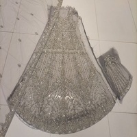 Maxi Design Anarkali Robes Femmes À La Main Broderie Travail Indien Ethnique Robe De Mariée Ensemble-Long Flair Kurta Plus La Taille Robe De Bal