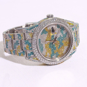 Montre de luxe entièrement personnalisable, style antique, mouvement à quartz, cristal saphir, mouvement ETA, acier inoxydable, sertie de diamants Moissanite - Product Image 3