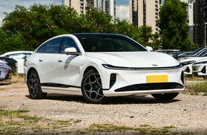 Changan A07 Modelo 2025 Blue Whale, Vehículo Eléctrico Puro 710 Flagship, Autos Nuevos Enviados a Países del Golfo, Arabia Saudita, Emiratos Árabes Unidos, Qatar, Kuwait, Jordania - Product Image 5
