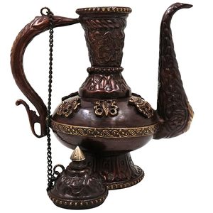 Pichet décoratif Surahi en laiton artisanal, pot, bouilloire, vase à fleurs vintage en métal, objet de décoration pour la maison - Product Image 1