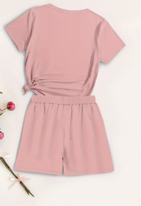 Ensemble short rose 2 pièces pour femme, décontracté, coupe ample, t-shirt à col rond et short au-dessus du genou, pour le printemps et l'été - Product Image 2