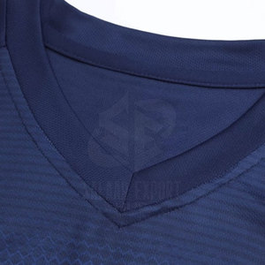 ชุดฟุตบอลสั่งทำคุณภาพสูงสุด ผลิตจากผ้าคุณภาพดีที่สุด ชุดฟุตบอลชายราคาประหยัด - Product Image 3