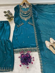 Ensemble Sharara en tissu Fendy au charme élégant avec broderie de sequins haut de gamme - Product Image 4