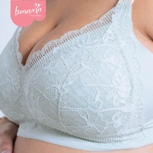 Sujetador de lactancia talla grande con diseño de encaje sin costuras - Product Image 5