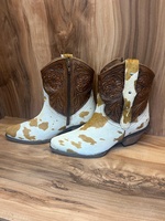 Bottines occidentales de style rustique avec des bottines sculptées pour femmes Bottes fabriquées en Inde en cuir véritable